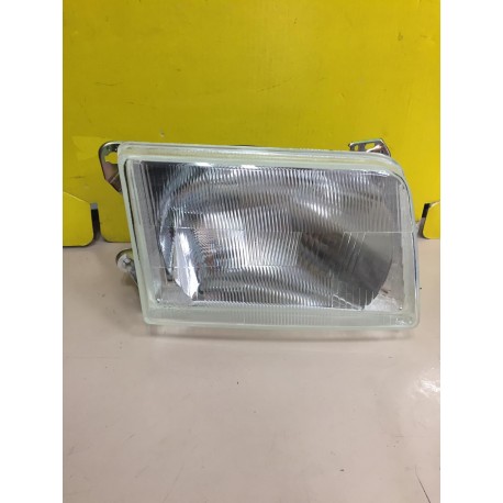 FARO PROIETTORE ANTERIORE DESTRO H4 FORD TRANSIT DAL 1985 AL 1991 MARCA DENJI