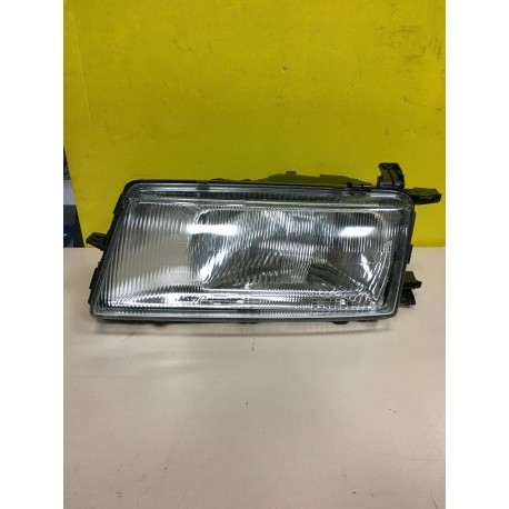 FARO PROIETTORE ANTERIORE SINISTRO CON CUFFIA H4 OPEL VECTRA A DAL 1988 AL 1992 MARCA DEPO 30660