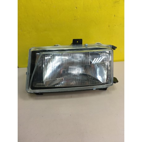 FARO PROIETTORE ANTERIORE SINISTRO H4 CON CUFFIA SEAT IBIZA E SEAT CORDOBA DAL 1993 AL 1996 VIC 31500