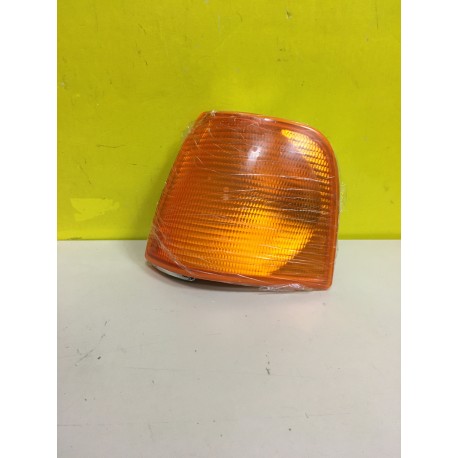 FANALE FRECCIA ANTERIORE SINISTRA ARANCIO SENZA PORTALAMPADA AUDI 100 FINO AL 1990