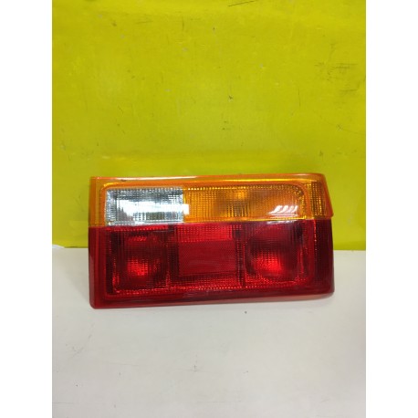 RENAULT 9 FARO FANALE TRASPARENTE POSTERIORE ARANCIO/ROSSO LATO DESTRO MARCA SIPER NUOVO