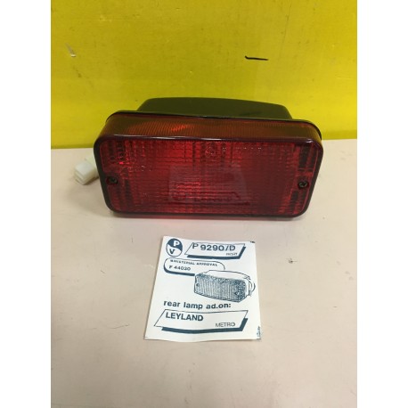 RETRONEBBIA DESTRO CON PORTALAMPADA INNOCENTI MINI LEYLAND METRO MARCA PV P9290-D