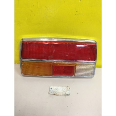 PLASTICA TRASPARENTE POSTERIORE DESTRO PEUGEOT 304 MARCA PV P2718-D