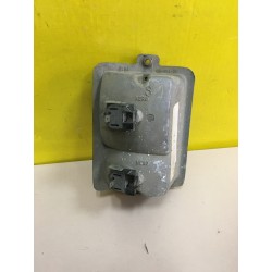 FANALE ANTERIORE SINISTRO GIALLO/BIANCO CON PORTALAMPADA PER AUTOCARRO OM 616 N