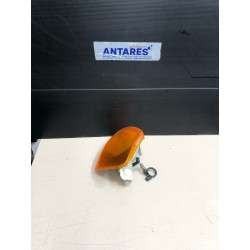 FRECCIA FANALE ANTERIORE SINISTRA ARANCIO CON PORTALAMPADA VOLKSWAGEN PASSAT DAL 1996 AL 2000